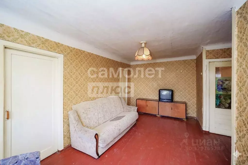 2-к кв. Омская область, Омск ул. Красный Путь, 149А (42.0 м) - Фото 1