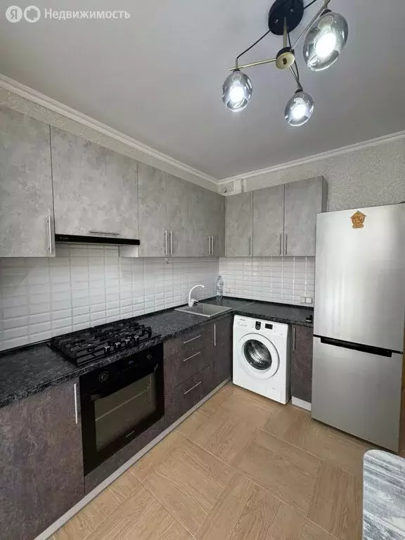2-комнатная квартира: Симферополь, улица Лексина, 72 (56 м) - Фото 0
