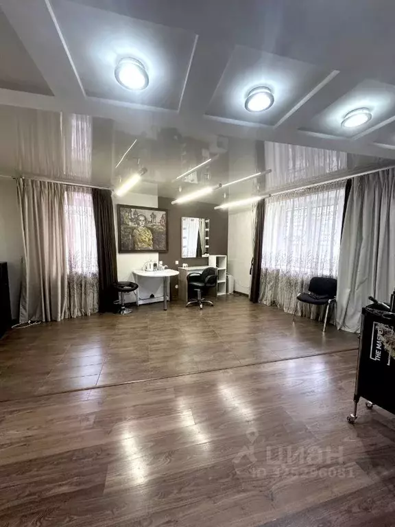 2-к кв. Воронежская область, Воронеж ул. Войкова, 6 (77.4 м) - Фото 2