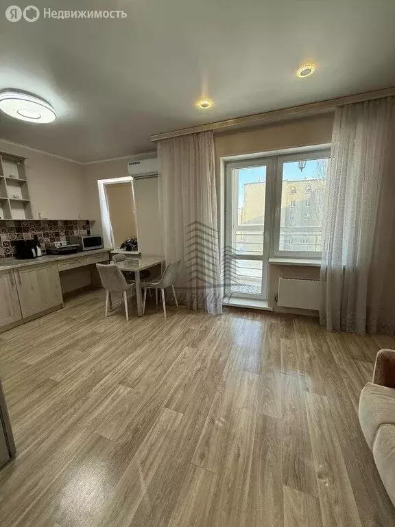 Квартира-студия: Старый Оскол, микрорайон Дубрава, квартал 1, 22 (31 ... - Фото 2