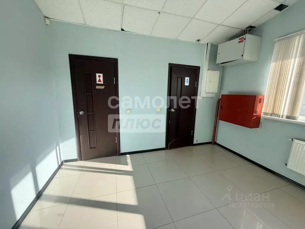 Офис в Кабардино-Балкария, Нальчик ул. Тарчокова, 50 (29 м) - Фото 2