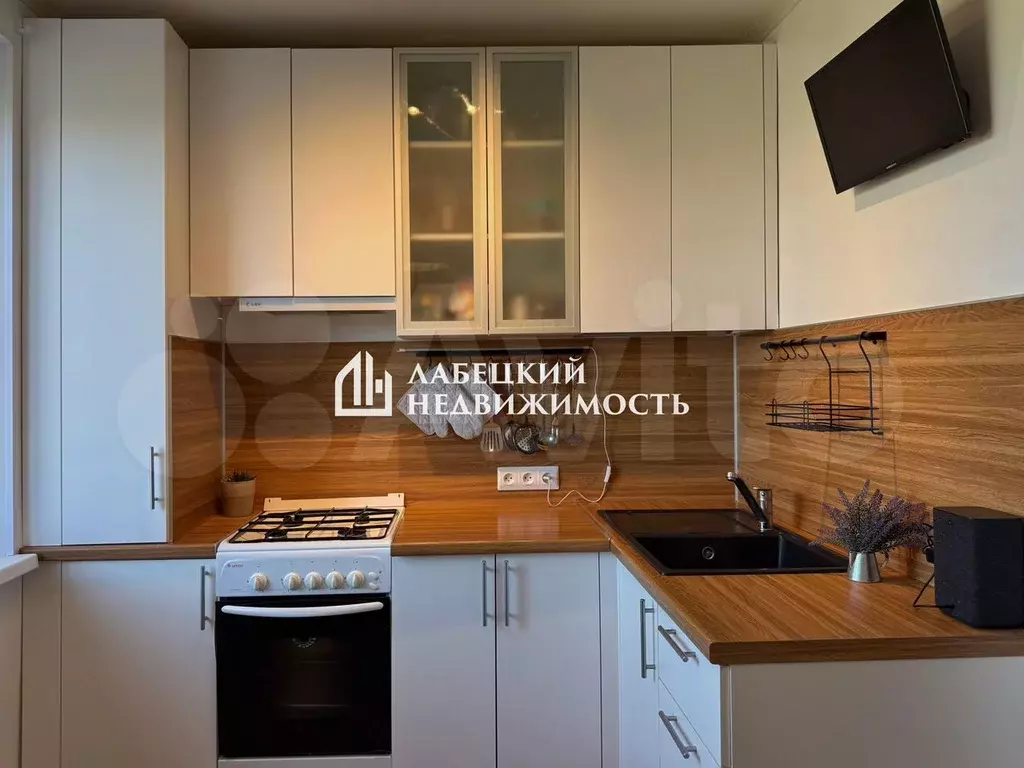 2-к. квартира, 54,4 м, 5/9 эт. - Фото 0