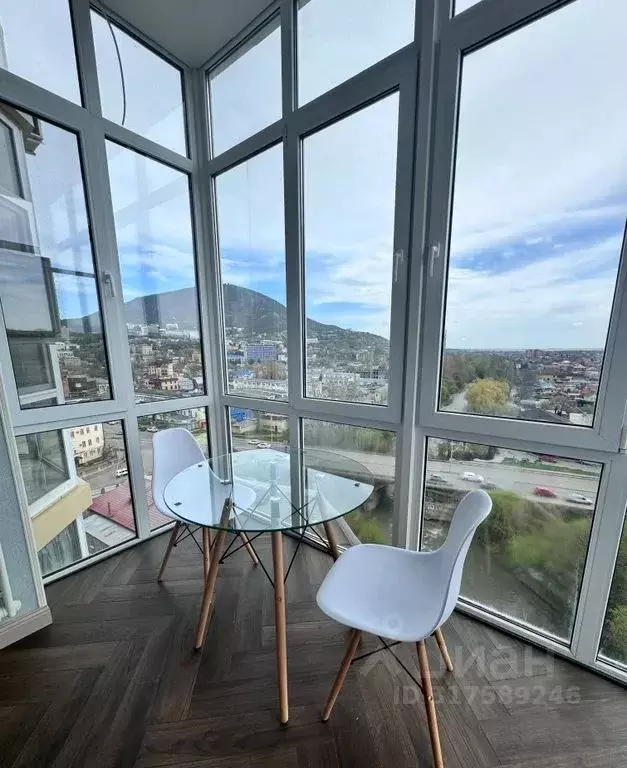 2-к кв. Ставропольский край, Пятигорск ул. Пестова, 3 (78.0 м) - Фото 0