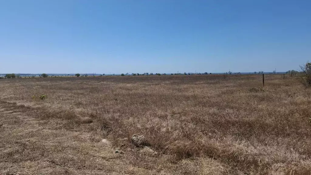 Участок в Крым, Бахчисарайский район, Песчановское с/пос, с. Береговое ... - Фото 1