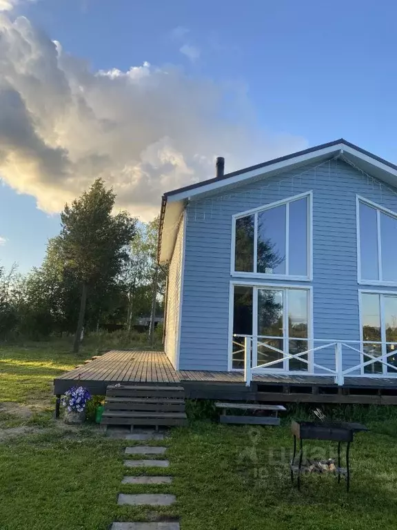 Коттедж в Ленинградская область, Лодейнопольский район, Доможировское ... - Фото 1