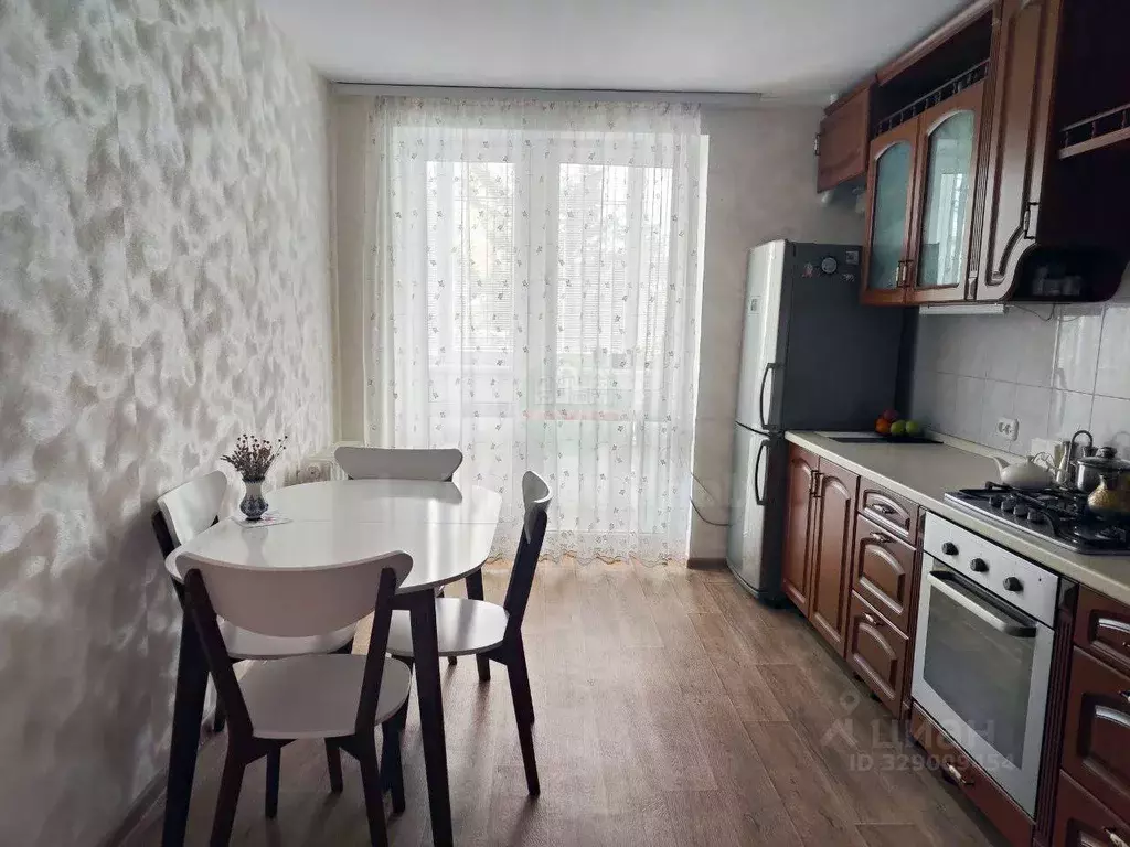 3-к кв. Севастополь ул. Астана Кесаева, 16 (74.5 м) - Фото 2