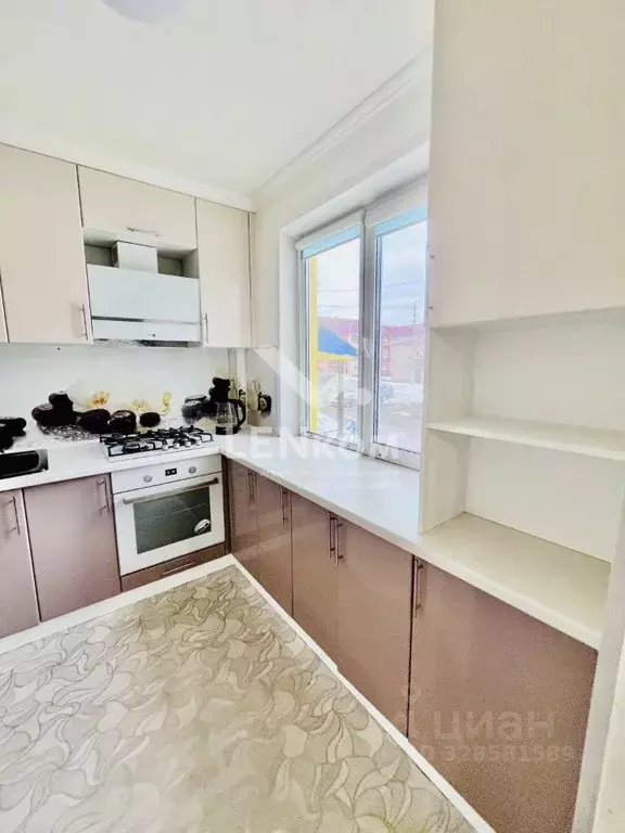 3-к кв. Удмуртия, Сарапул Молодежная ул., 21А (66.0 м) - Фото 1
