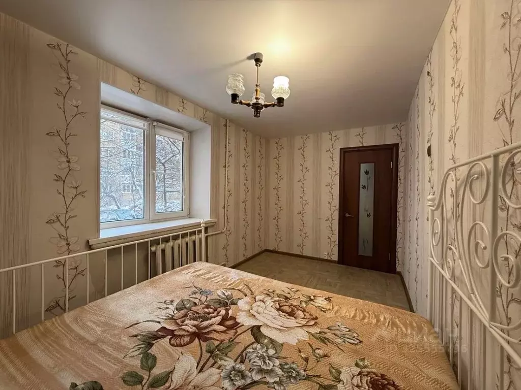 2-к кв. Московская область, Электросталь ул. Серова, 1 (40.7 м) - Фото 2