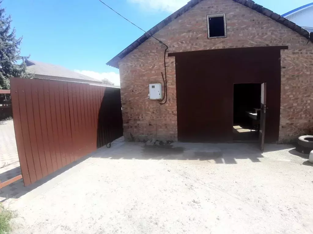 Помещение свободного назначения в Ростовская область, Мясниковский ... - Фото 0
