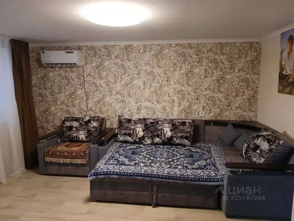 Дом в Калмыкия, Кетченеровское с/мо, пос. Шин Мер  (46 м) - Фото 1