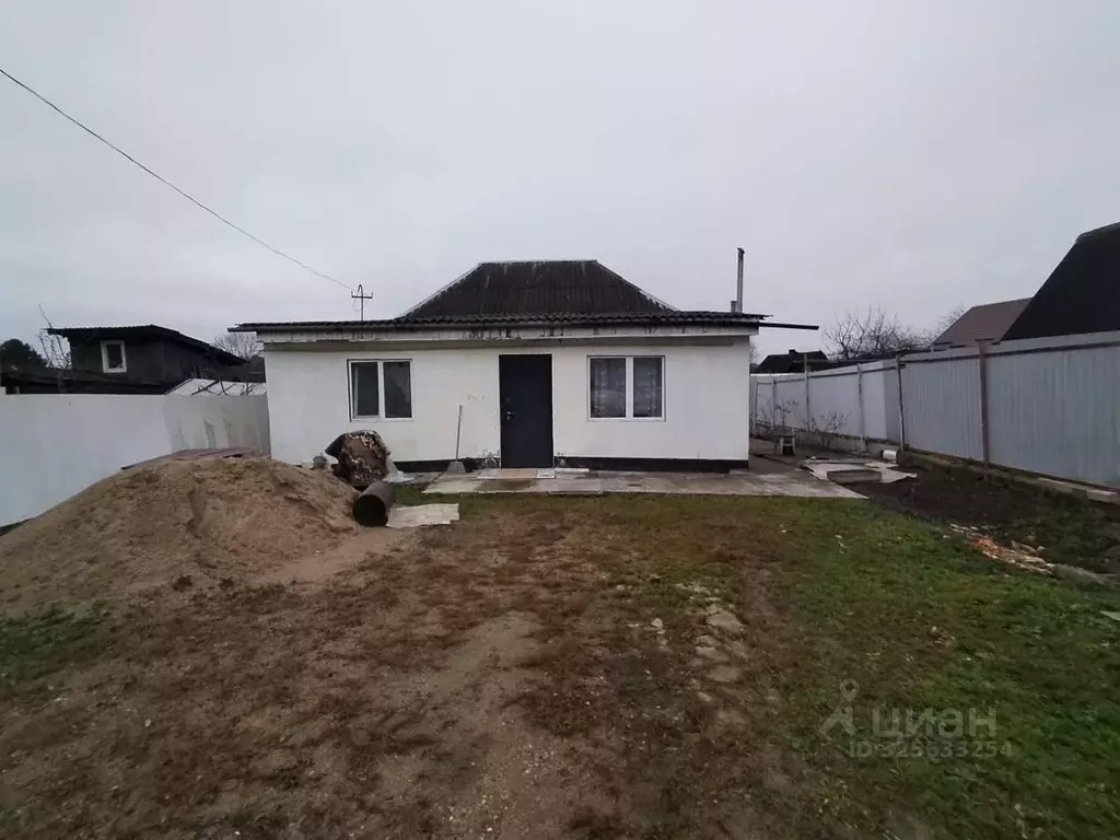 Дом в Смоленская область, Рославль ул. Мичурина, 63 (94 м) - Фото 1