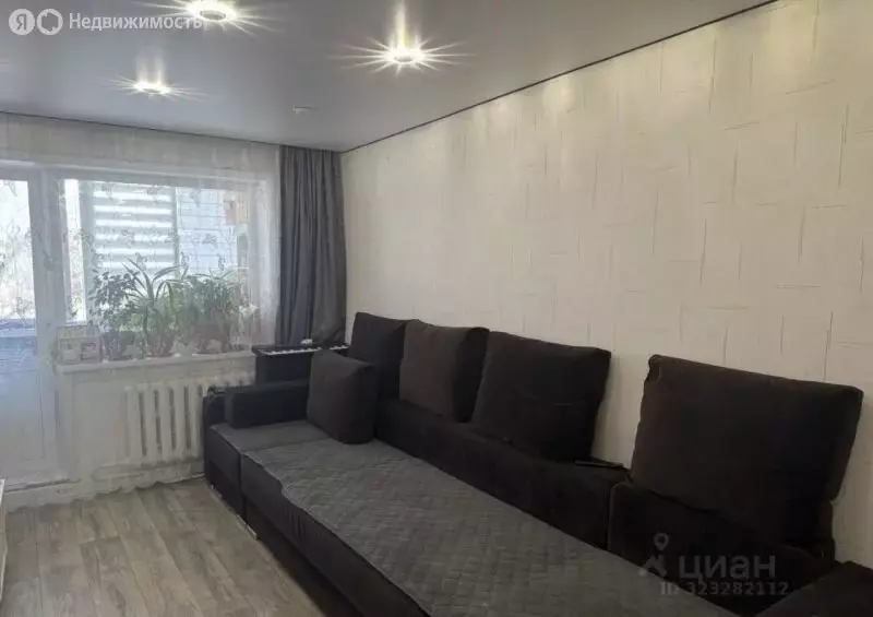 3-комнатная квартира: Усть-Илимск, улица Ленина, 1 (62.4 м) - Фото 0