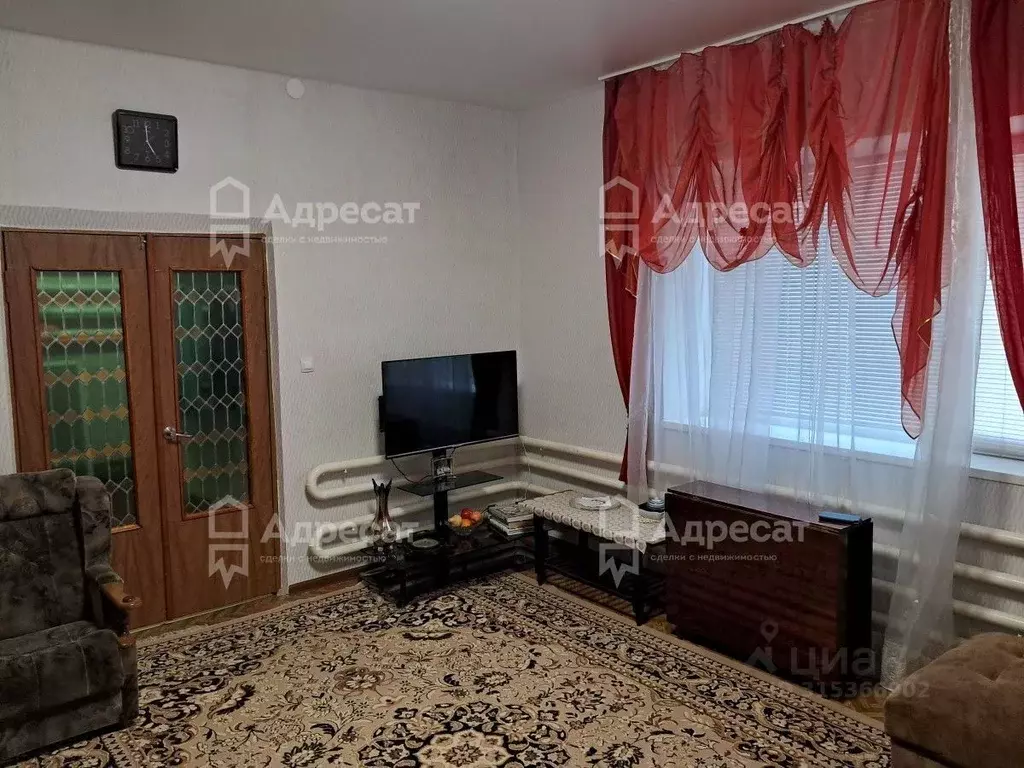 Дом в Волгоградская область, Волгоград Колесная ул. (264 м) - Фото 0