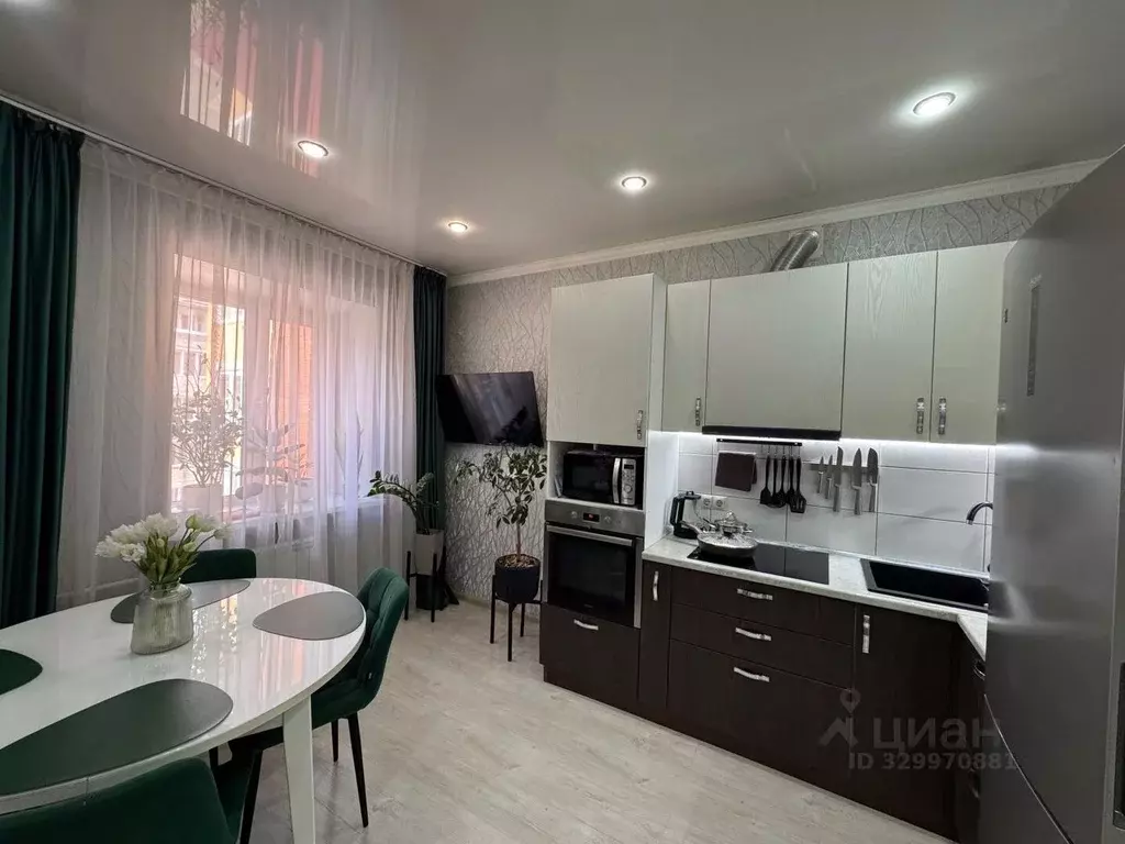 2-к кв. Хакасия, Абакан Нижняя Согра мкр, ул. Буденного, 101 (52.7 м) - Фото 1