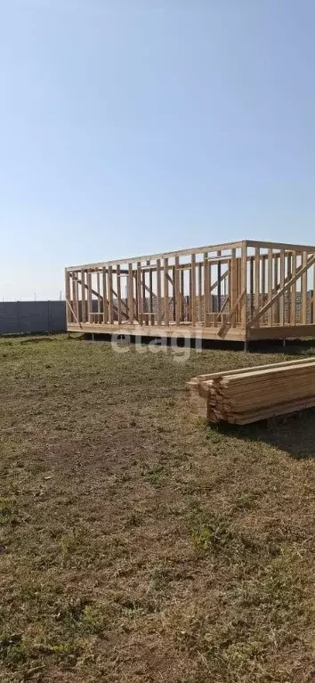 Участок в Крым, Черноморский район, Окуневское с/пос, с. Громово ул. ... - Фото 1