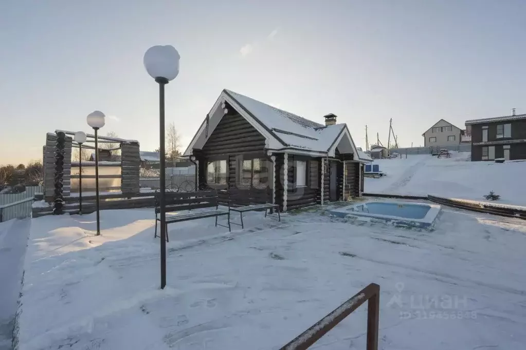 Дом в Пермский край, Пермский район, с. Ляды  (318 м) - Фото 1