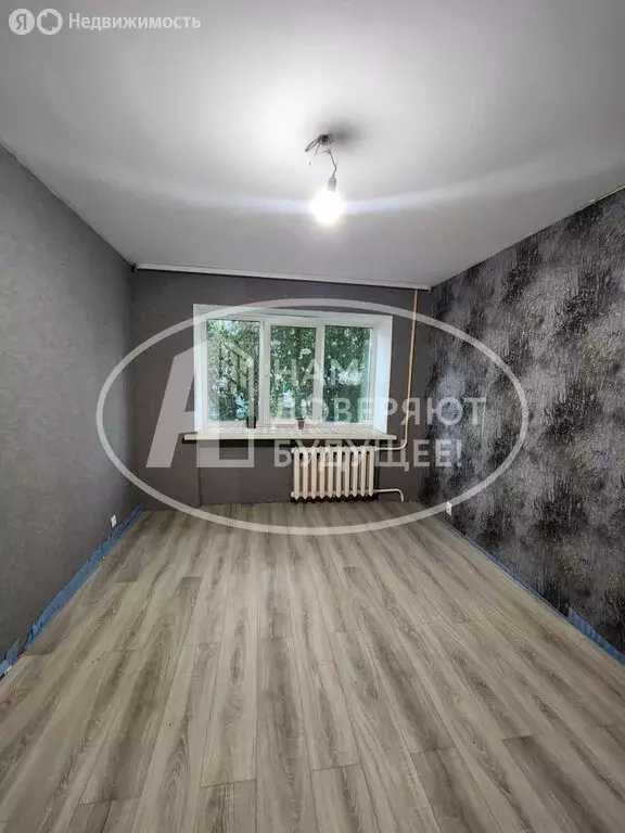 3-комнатная квартира: Чернушка, Коммунистическая улица, 25 (60.7 м) - Фото 2