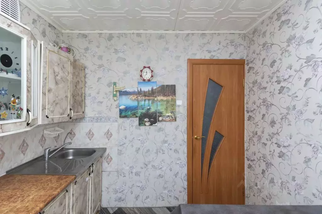 1-к кв. Тюменская область, Тюмень проезд Стахановцев, 2 (31.0 м) - Фото 1
