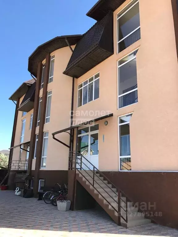 Коттедж в Краснодарский край, Темрюкский район, Ахтанизовское с/пос, ... - Фото 1