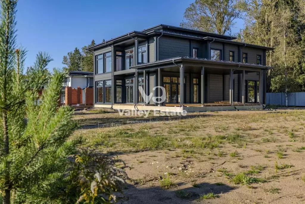 Дом в Санкт-Петербург пос. Солнечное, ул. Колхозная (592 м) - Фото 1