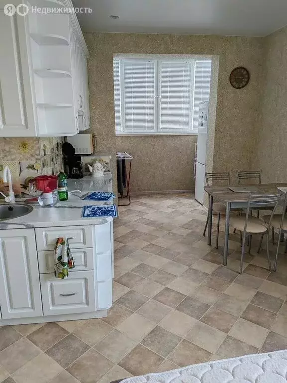 1-комнатная квартира: Краснодар, улица Автолюбителей, 1Дк1 (37 м) - Фото 1