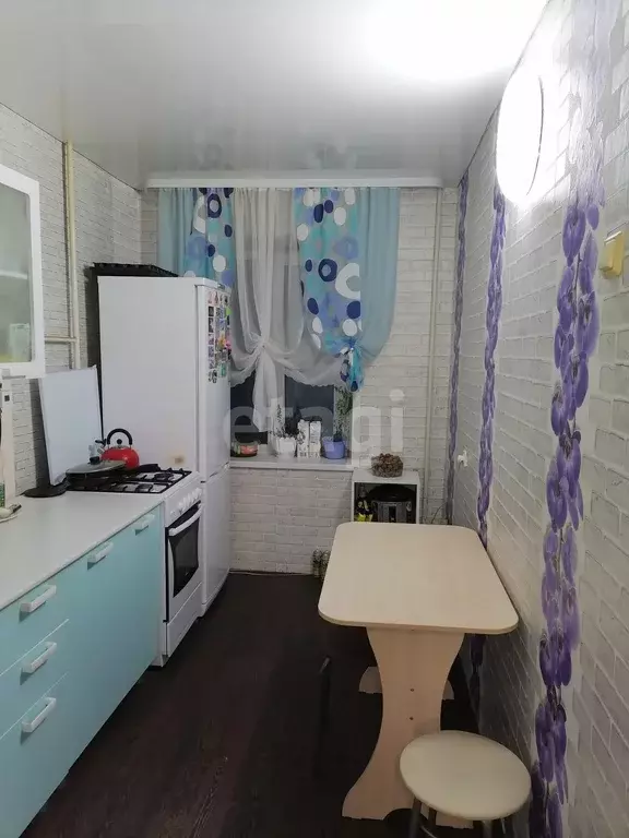 Квартира, 3 комнаты, 57.8 м - Фото 0