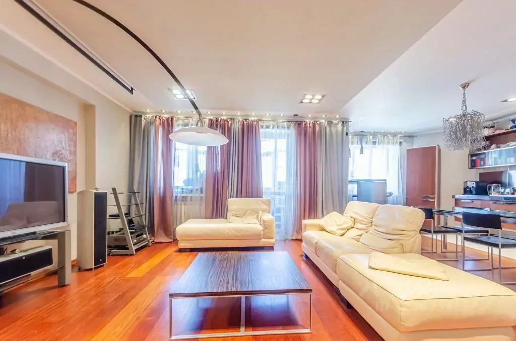 3-к кв. Самарская область, Самара Ульяновская ул., 13 (130.0 м) - Фото 1