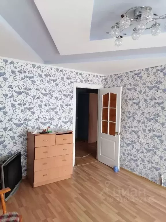 3-к кв. Смоленская область, Смоленск ул. Попова, 102 (89.0 м) - Фото 1