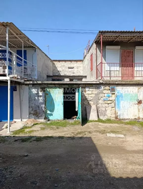 Гараж в Крым, Ленинский район, с. Войково  (30 м) - Фото 2