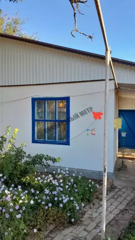 Дом в Калмыкия, Целинный район, пос. Бага-Чонос Садовая ул., 15 (81 м) - Фото 2