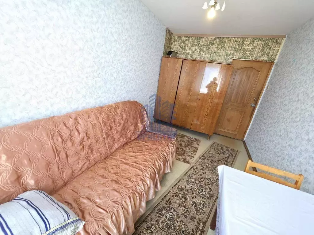 Комната Чувашия, Чебоксары ул. 50 лет Октября, 11 (10.6 м) - Фото 2
