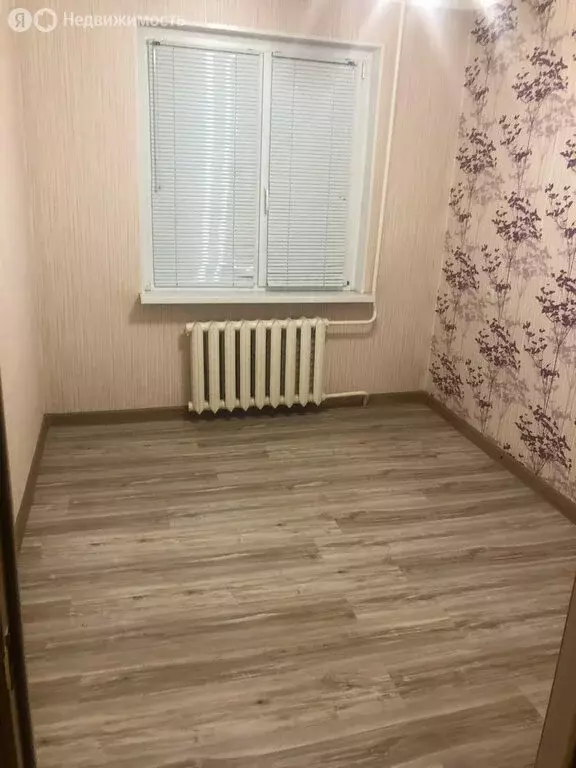 3-комнатная квартира: Нальчик, улица Тарчокова, 18 (50 м) - Фото 0