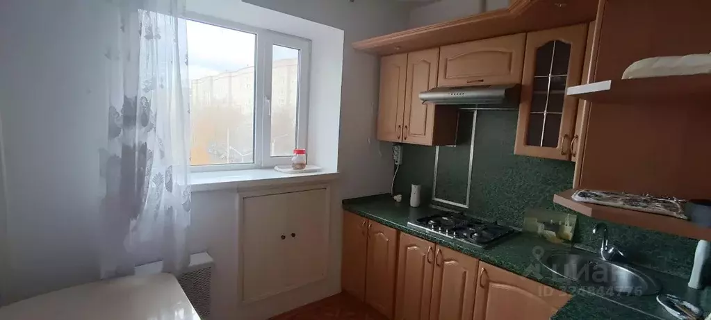 2-к кв. Московская область, Серпухов Комсомольская ул., 4 (41.5 м) - Фото 2