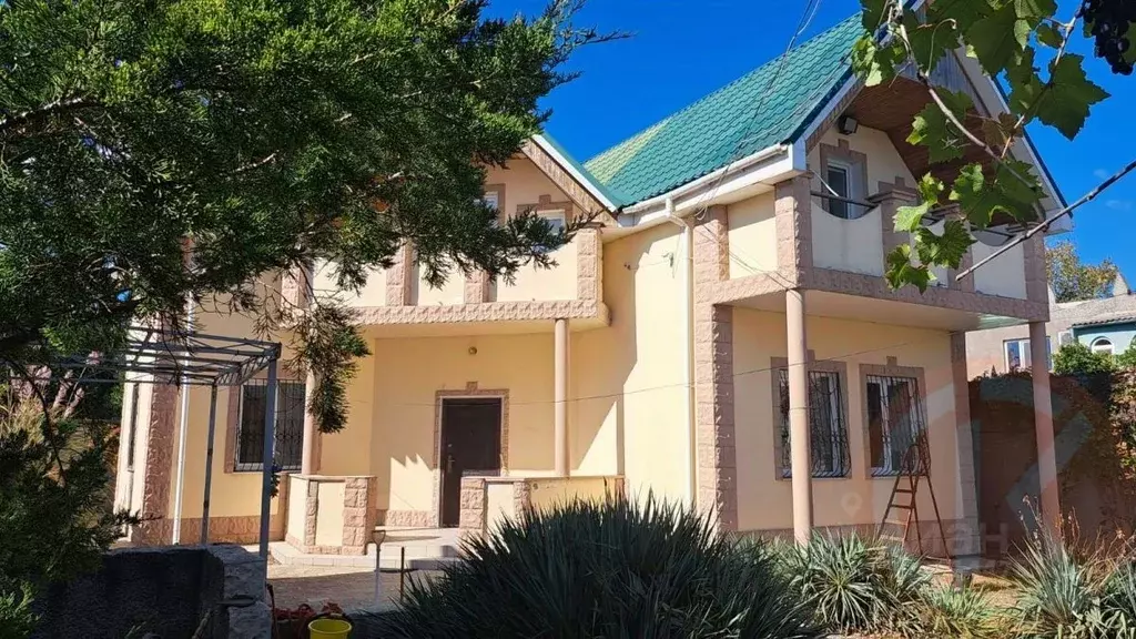 Дом в Крым, Евпатория городской округ, Заозерное пгт ул. Гайдара, 5 ... - Фото 2