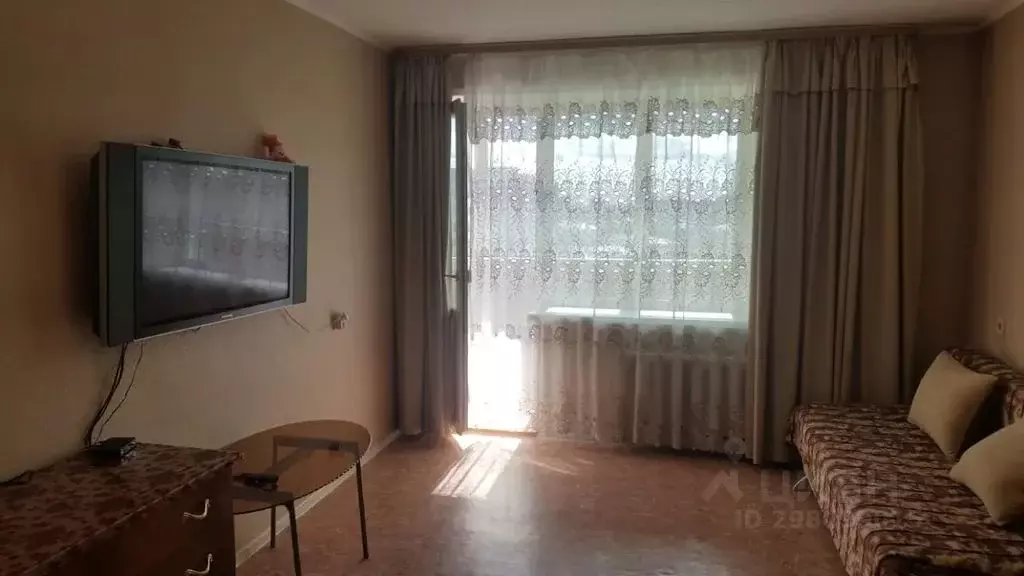 4-к кв. Амурская область, Благовещенск ул. Калинина, 142 (87.0 м) - Фото 0