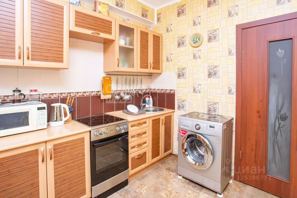 3-к кв. Кемеровская область, Кемерово ул. Патриотов, 3 (72.0 м) - Фото 1