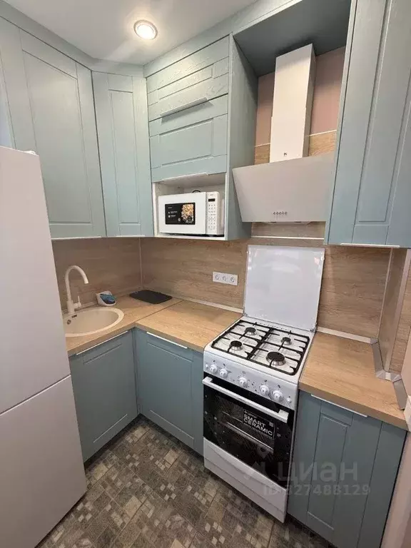 1-к кв. Псковская область, Псков ул. Кузбасской Дивизии, 26 (42.0 м) - Фото 1