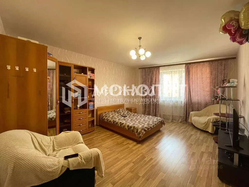 1-к кв. Белгородская область, Старый Оскол Степной мкр, 29 (55.0 м) - Фото 1