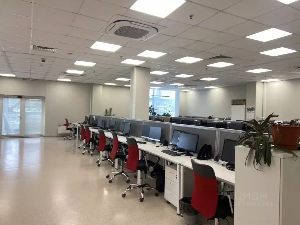 Офис в Красноярский край, Красноярск Взлетная ул., 59 (1267 м) - Фото 1