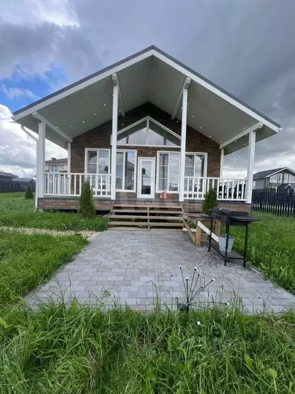 Дом в Калужская область, Малоярославецкий муниципальный округ, Детчино ... - Фото 1