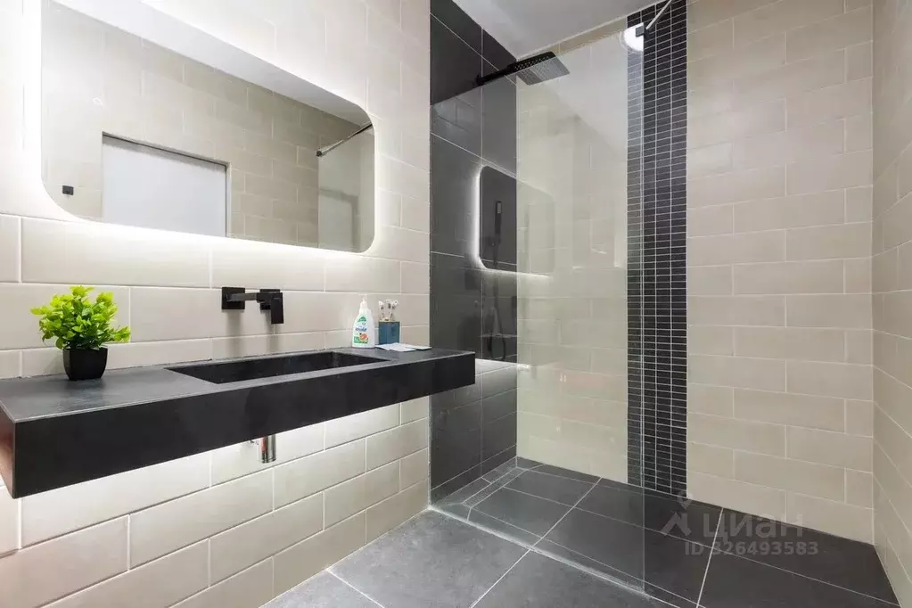 Коттедж в Челябинская область, Челябинск пос. Шершни, Веселая ул., 17 ... - Фото 1