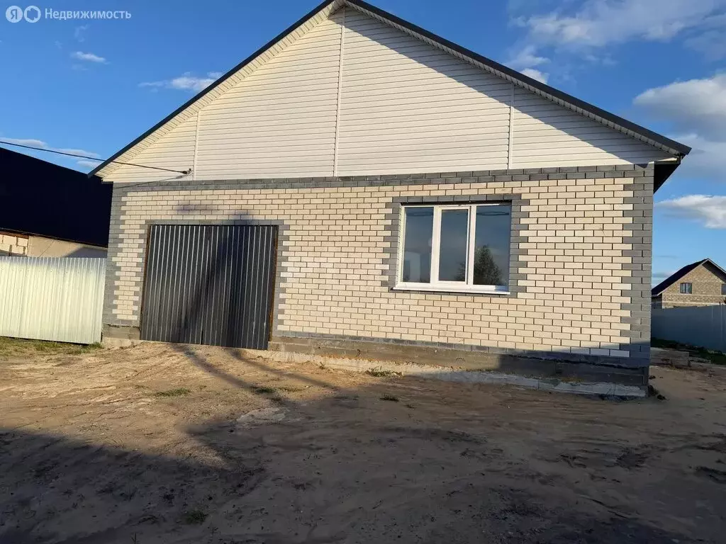 Дом в село Исетское, улица Пушкина (100 м) - Фото 2