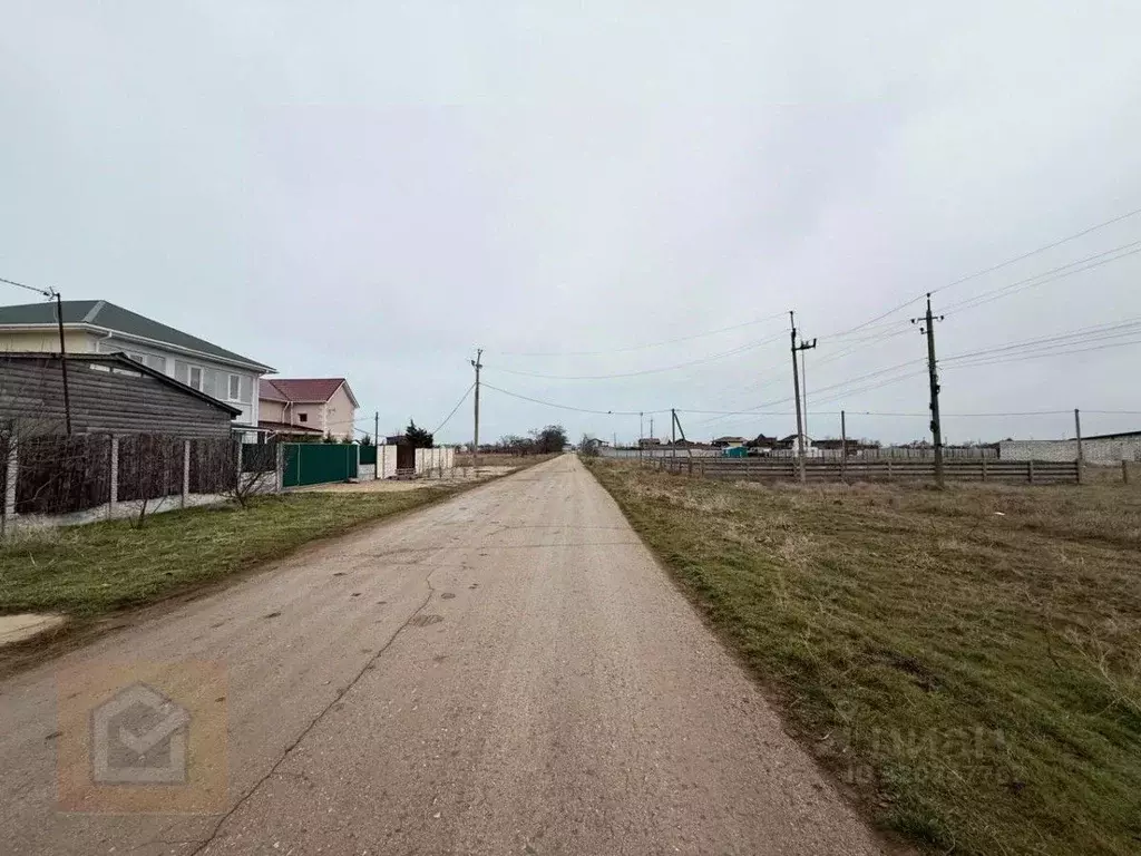 Участок в Крым, Сакский район, Молочненское с/пос, с. Витино  (6.0 ... - Фото 1