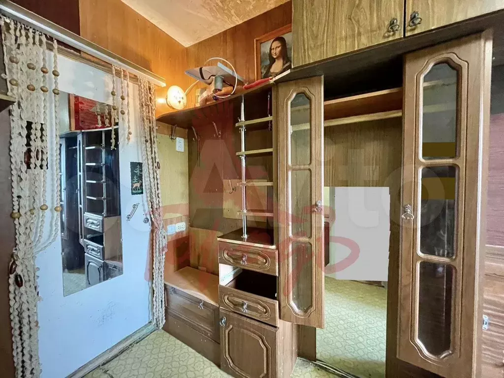 Комната 9,4 м в 5-к., 3/5 эт. - Фото 1
