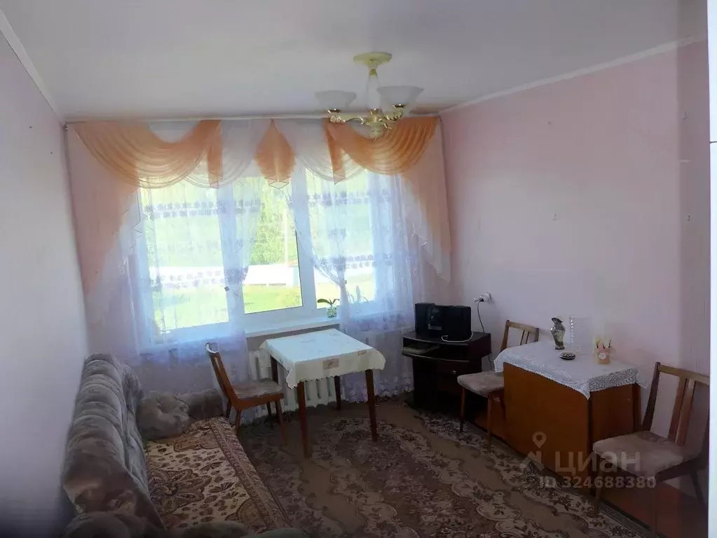 3-к кв. Оренбургская область, Бугуруслан ул. Челюскина, 76 (53.2 м) - Фото 1