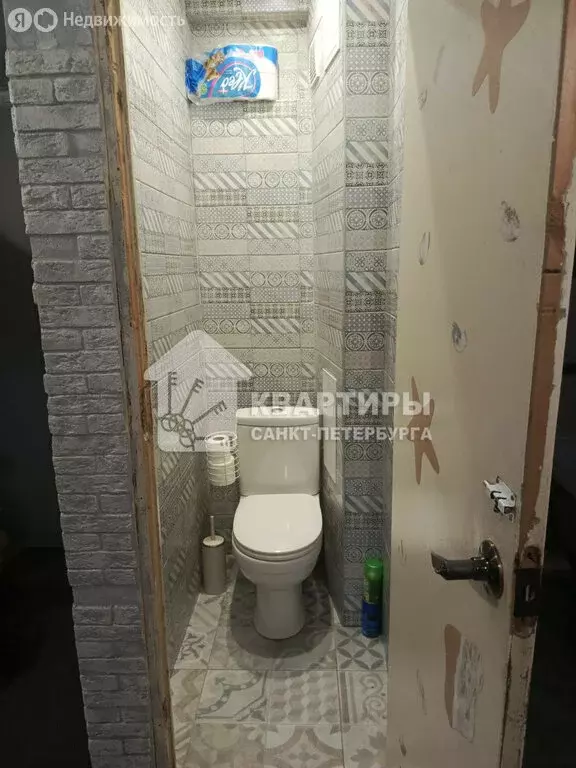 3-комнатная квартира: Санкт-Петербург, улица Есенина, 26к1 (57.5 м) - Фото 1