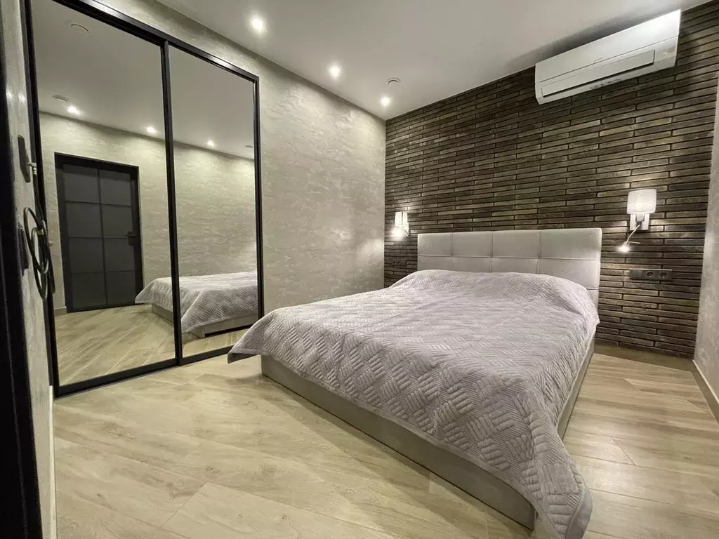 3-к кв. Краснодарский край, Сочи Новый Сочи мкр, ул. Пирогова, 30 ... - Фото 1