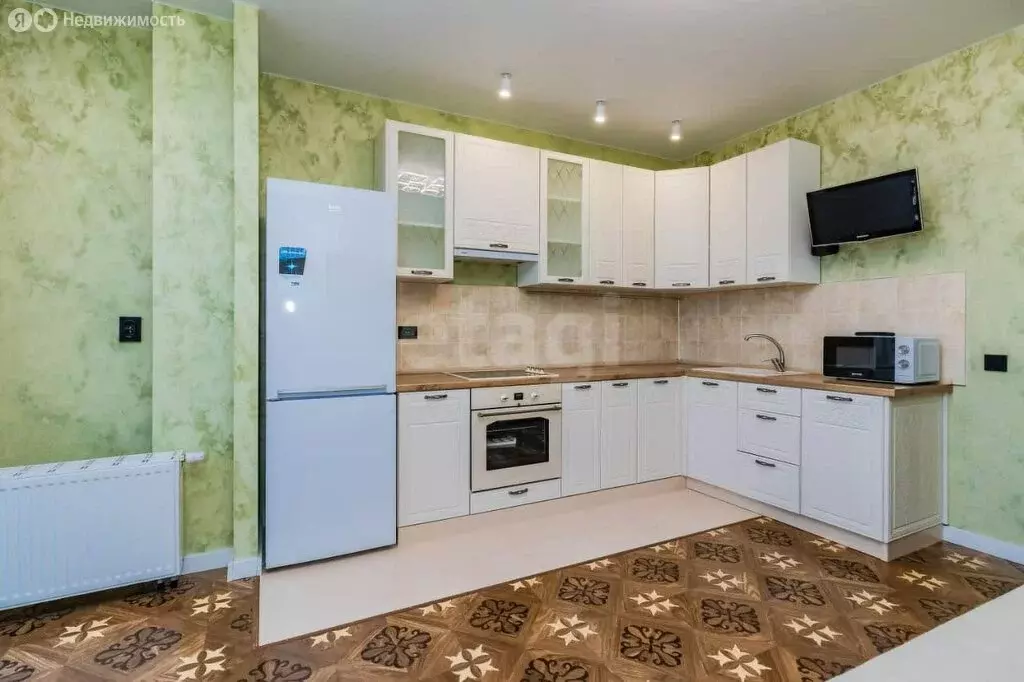 Квартира-студия: Челябинск, улица Энгельса, 4 (40 м) - Фото 2