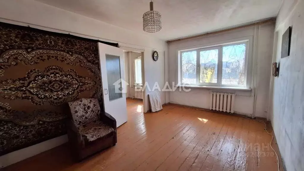 3-к кв. Бурятия, Улан-Удэ ул. Бабушкина, 27 (56.0 м) - Фото 1
