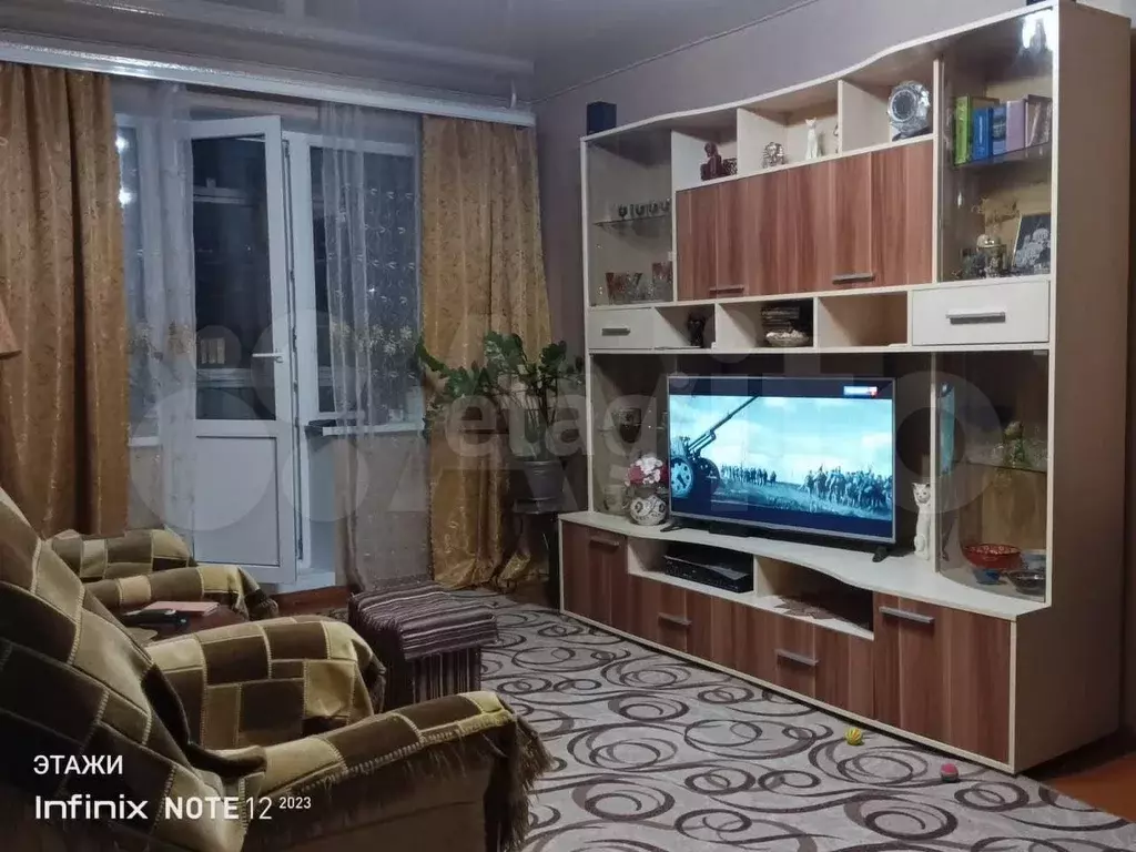 3-к. квартира, 61,7 м, 3/6 эт. - Фото 1